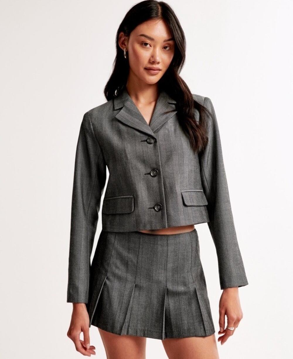 ABERCROMBIE & FITCH Cropped Grey Pattern Blazer Small NEW Preppy Casual